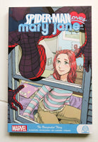 Spider-Man Loves Mary Jane The Unexpected Thing Marvel Graphic Novel Comic Book - Very Good