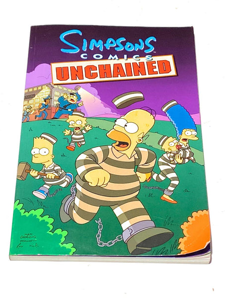 Simpsons Comics Unchained (Simpsons Comics Compilations) [Paperback] Groening, Matt