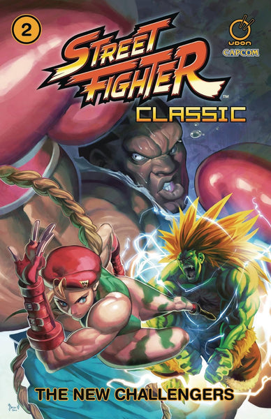 Street Fighter Classic Volume 2: The New Challengers [Paperback] Siu-Chong, Ken; Lee, Alvin; Tsang, Arnold; Larocca, Salvador; Dogan, Omar; Thomas, LeSean; Middleton, Josh; Alphona, Adrian and Grant, Keron  - Very Good