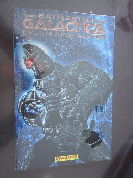 Classic Battlestar Galactica Volume II: Cylon Apocalypse (Battlestar Galactica (Dynamite)) [Paperback] Grillo-Marxuach, Javier and Rafael, Carlos  - Good